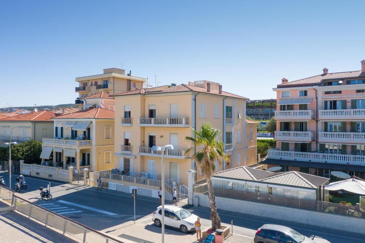 Brezza Marina Apartment San Vincenzo Zewnętrze zdjęcie